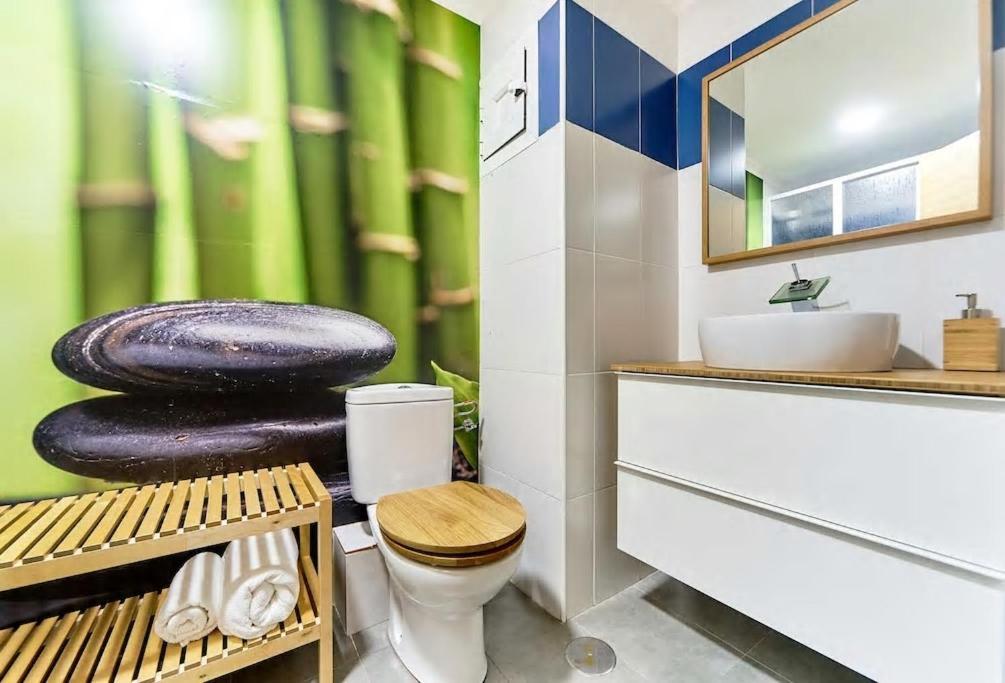 Morales - 2 Habitaciones, Espacioso Y Tranquilo Junto A Hospital 木尔西亚 外观 照片
